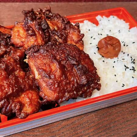 唐揚げ弁当| 豊岡でテイクアウト・デリバリーなら焼鳥・串揚げ・釜めし らんたん